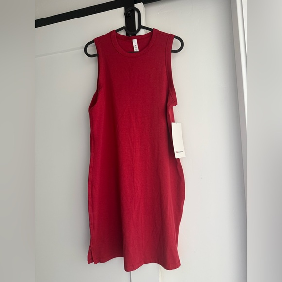 Women's Lululemon Classic-Fit Cotton-Blend Dress Size 6 CLCN Red New - Picture 2 of 4